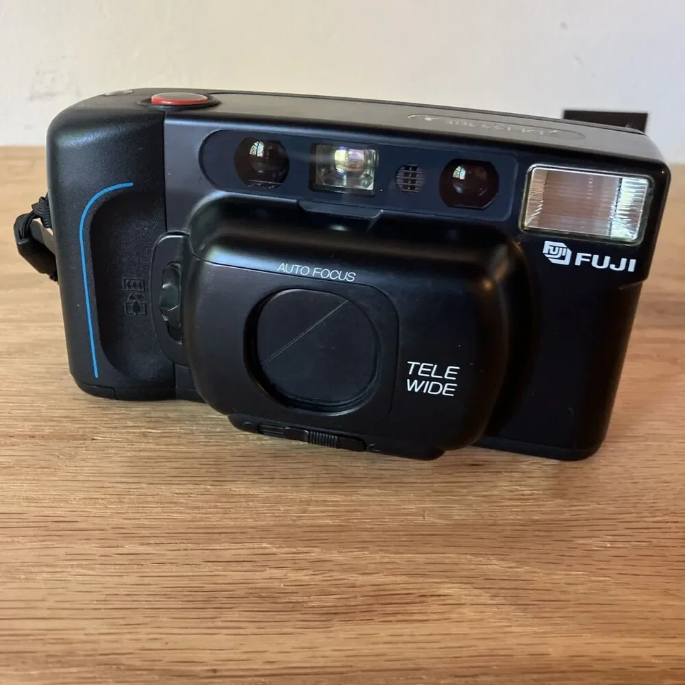 Fuji DL-155 TELE Drop in Loading 35mm Camera Japan Works